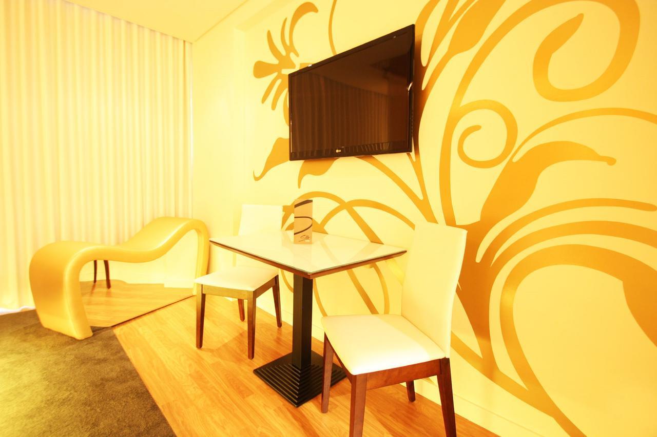 Silk Motel Pedroso ห้อง รูปภาพ